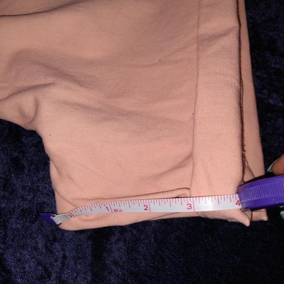 Shorts - Picture 3 of 5